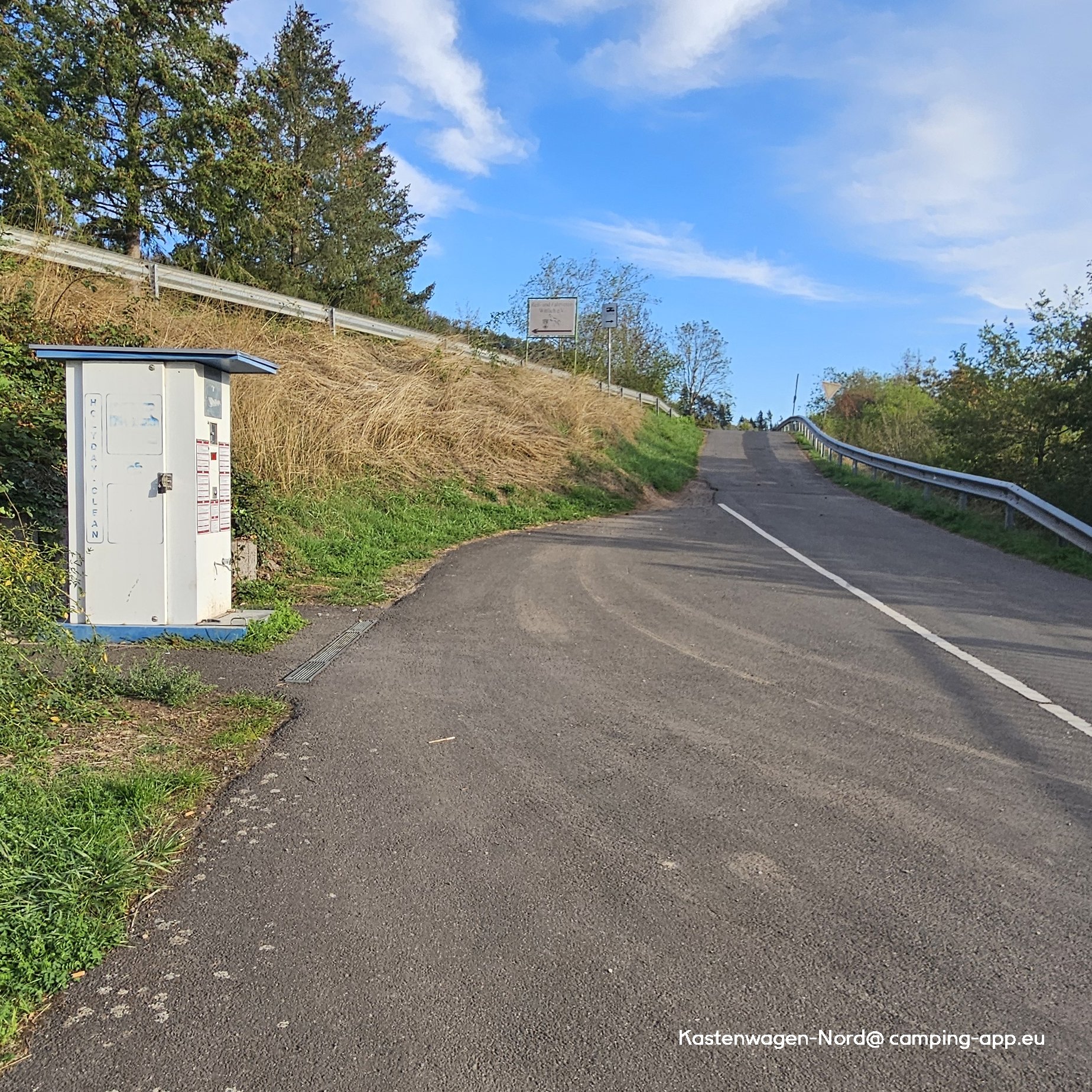 Stellplatz am Freibad Wittlich — Zdjęcie 3