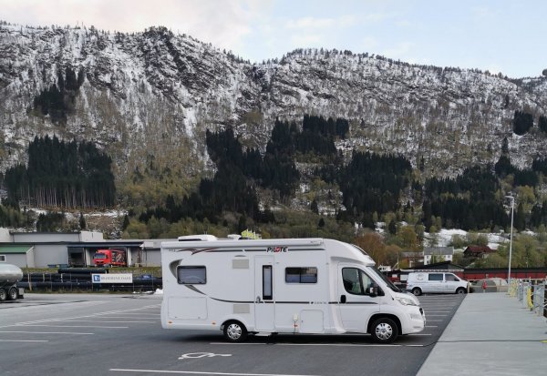 Nordfjordeid Bobilplass