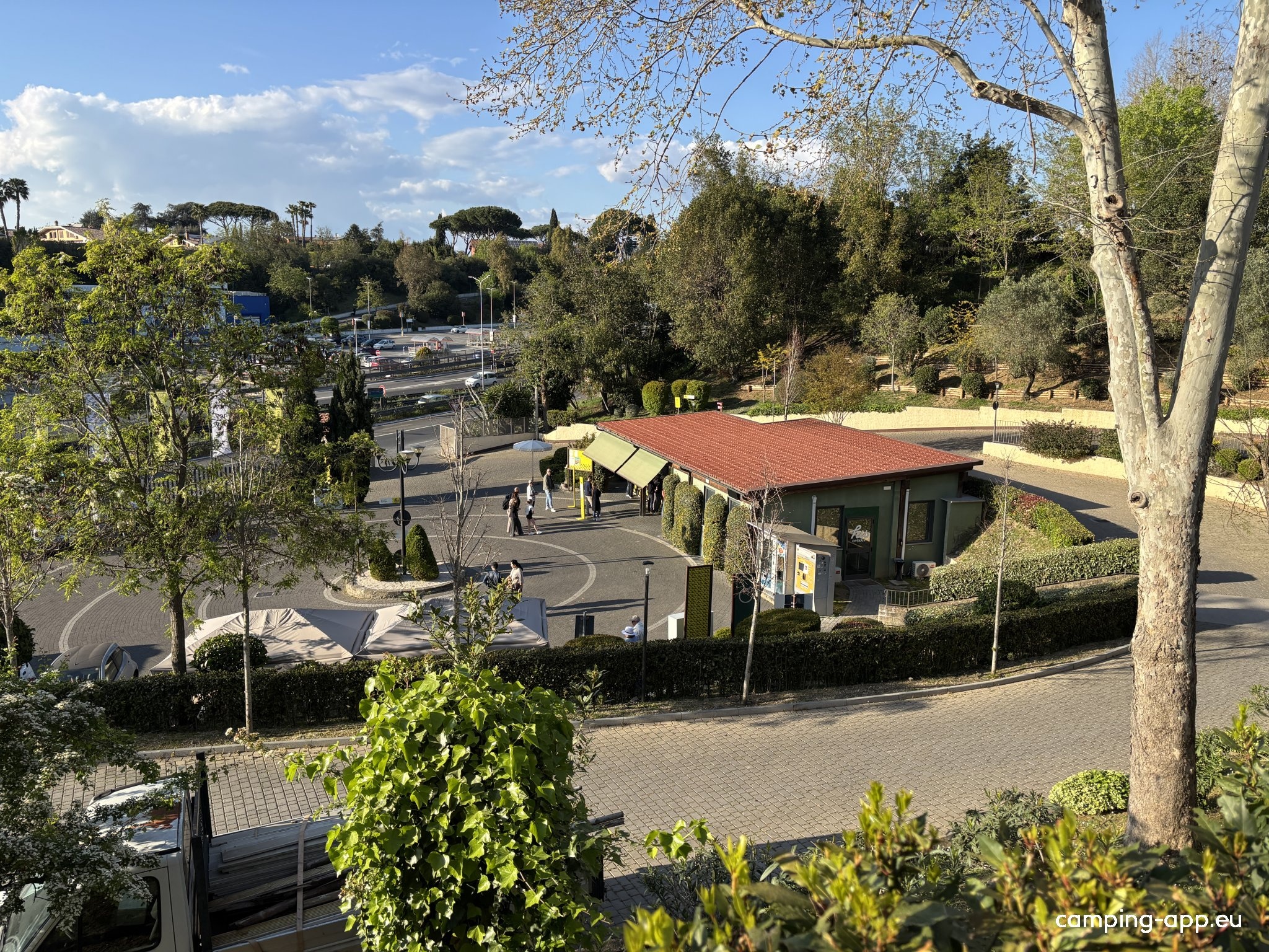 Roma Camping in Town — Camping Site in Roma