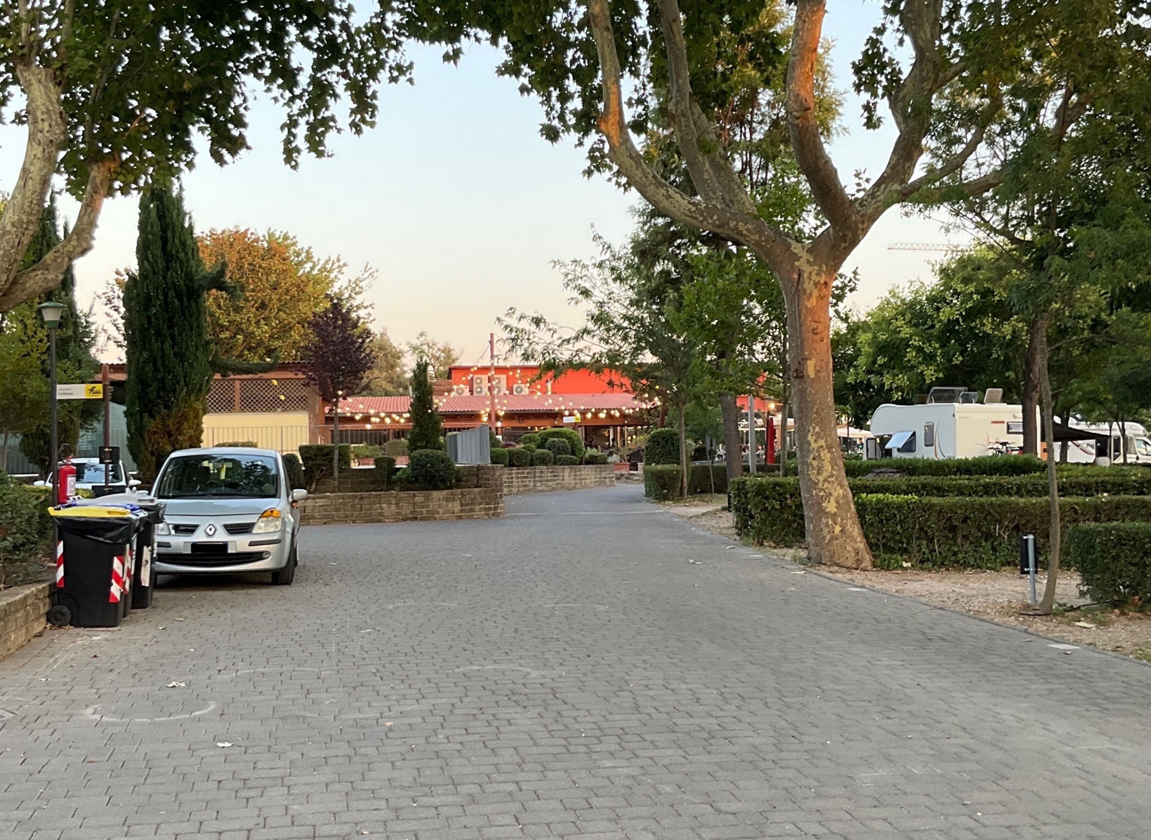 Roma Camping in Town — Kemping in Roma