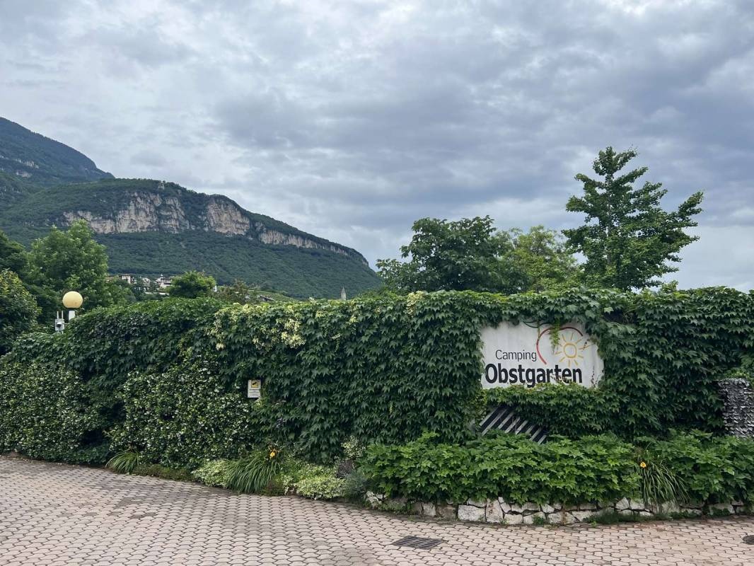 Camping Obstgarten — Campingplass in Kurtatsch a. d. Weinstraße