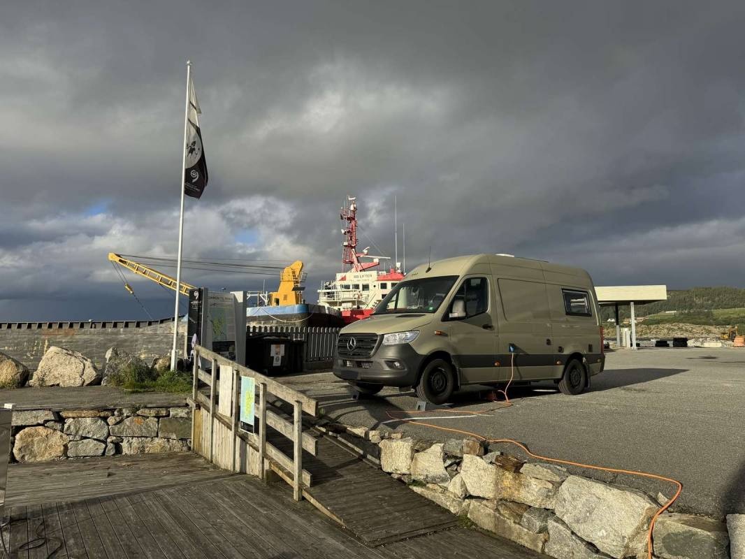 Føresvik båthavn — Aire camping car in Øvrabø