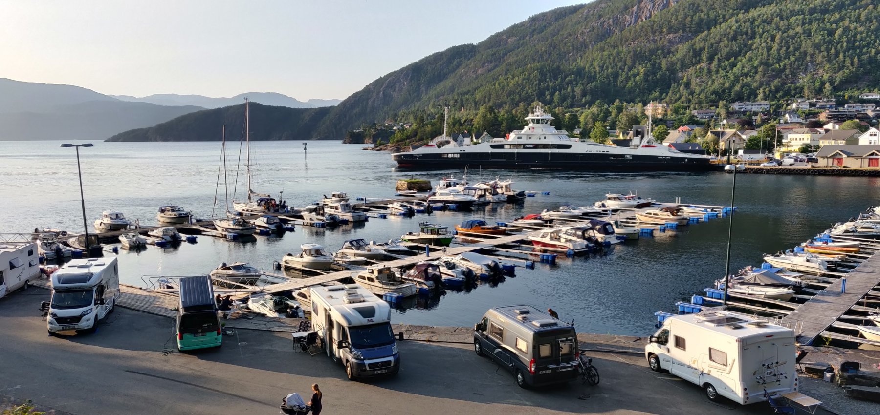 Jondal Båthamn — Aire camping car in Solesnes