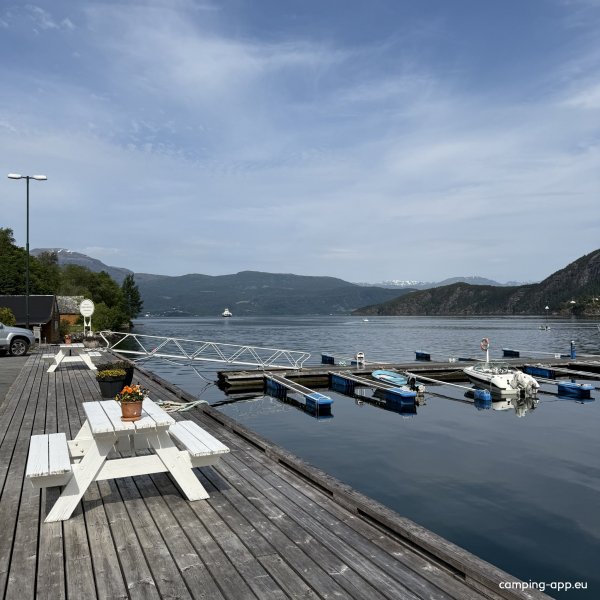 Jondal Båthamn — Photo 5