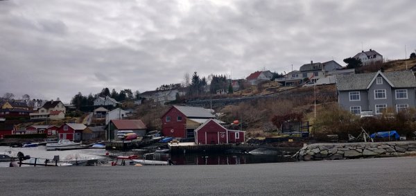 Klokkarvik Bobilplass — Photo 4