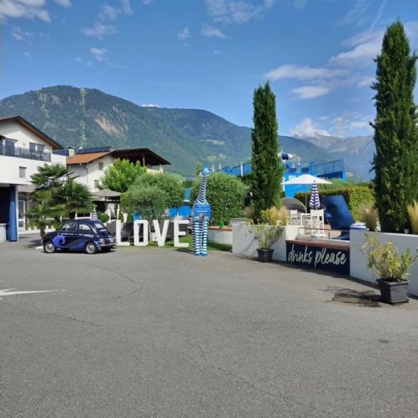 Luxus Camping Schlosshof Resort ***** — Photo 2