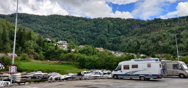 Førde Bobilparkering — Camperplads in Førde