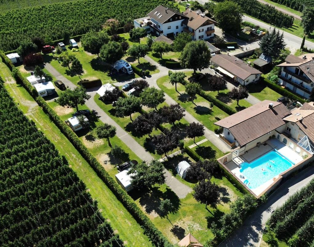 Camping Goldrain Cevedale — Sítio de acampamento in Coldrano