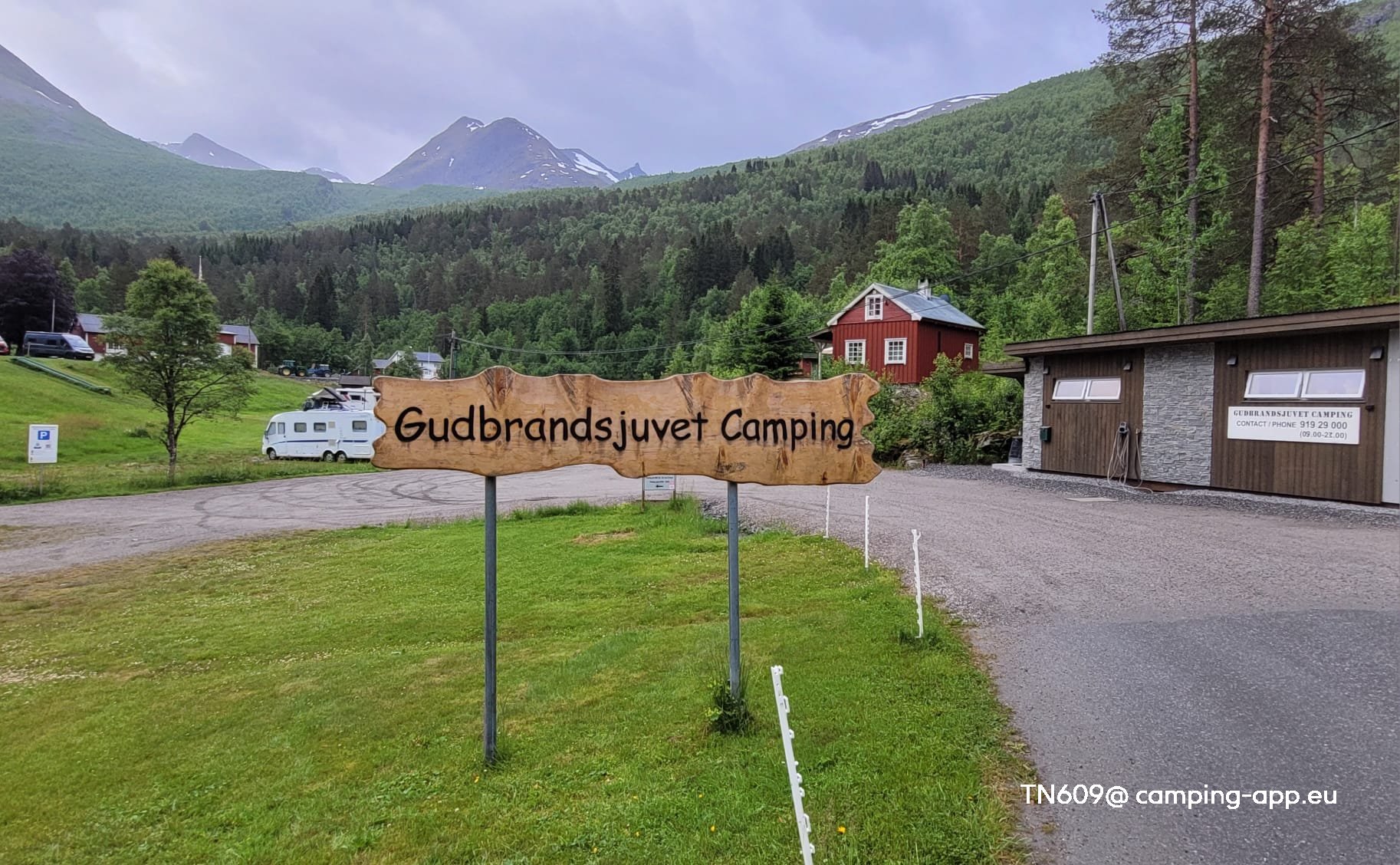 Gudbrandsjuvet Camping — Campingplass in Valldal