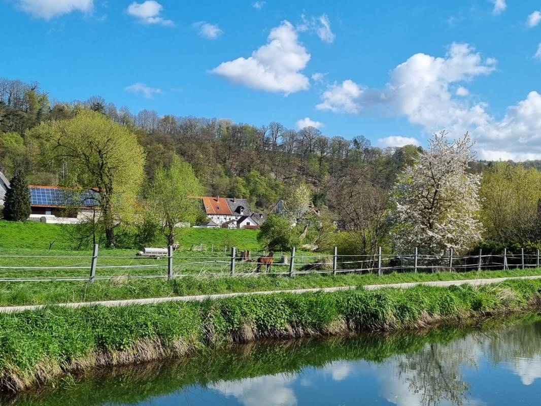 Campingplatz Diemelaue — Kamp yeri in Helmarshausen