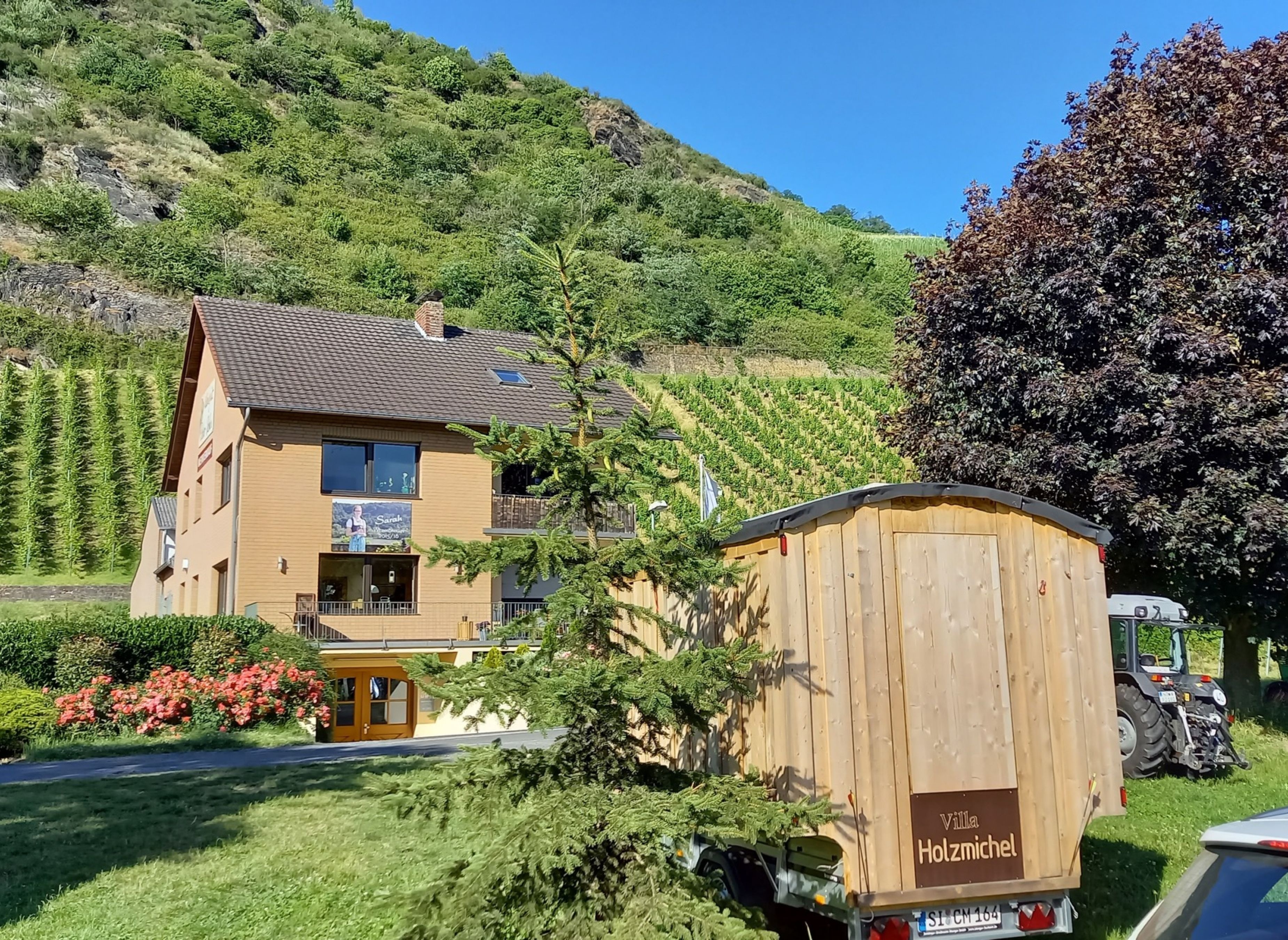 Weingut Peter Hohn — Winery in Leutesdorf