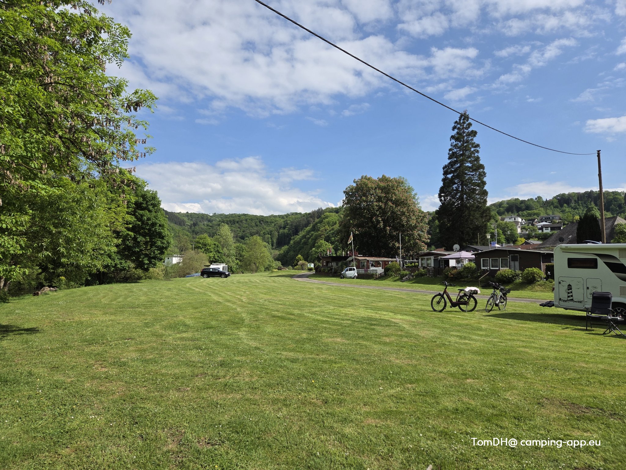 Camping am Strandbad — Campingplatz in Waldbreitbach