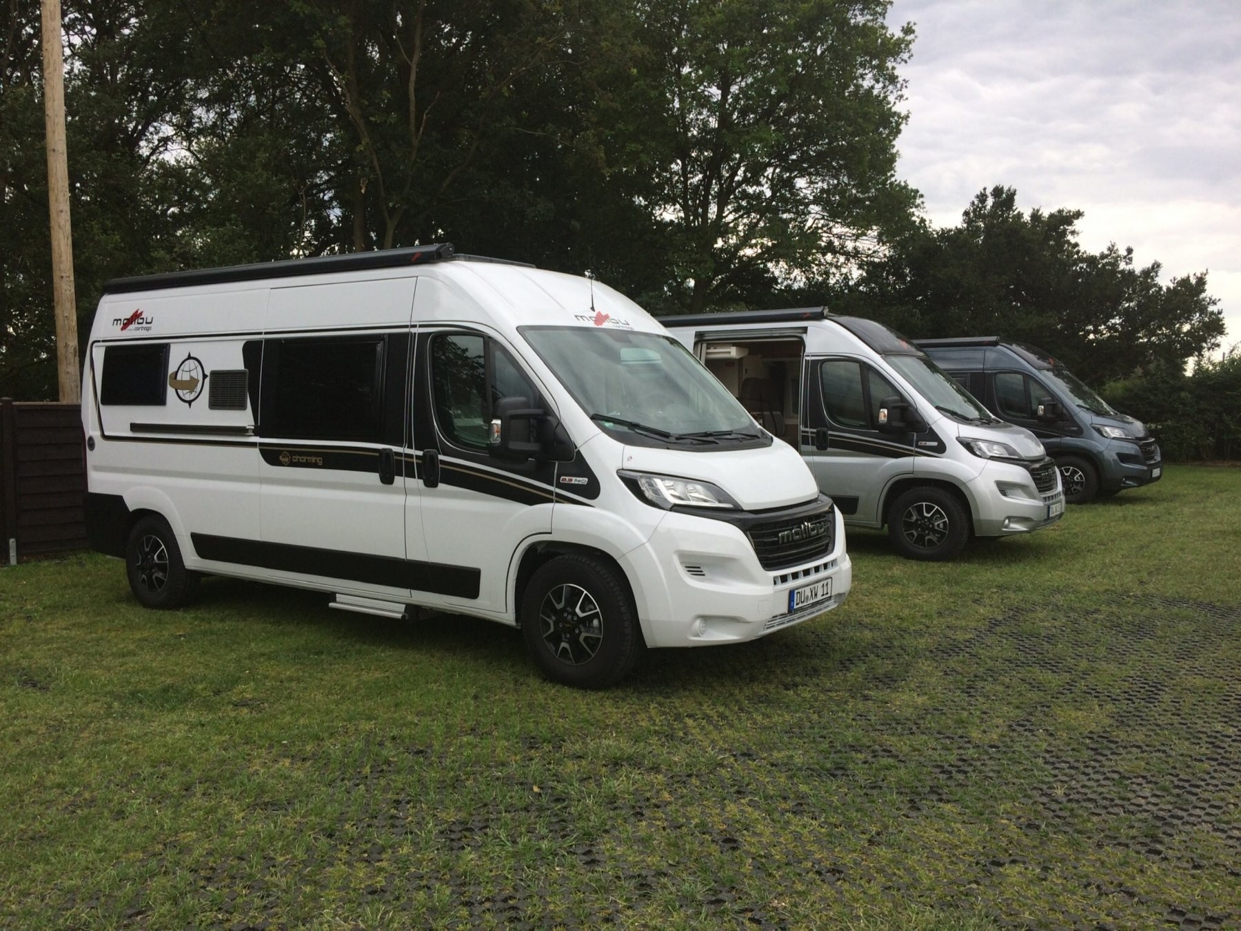 WoMoPark Niederrhein — Camperplads in Dinslaken