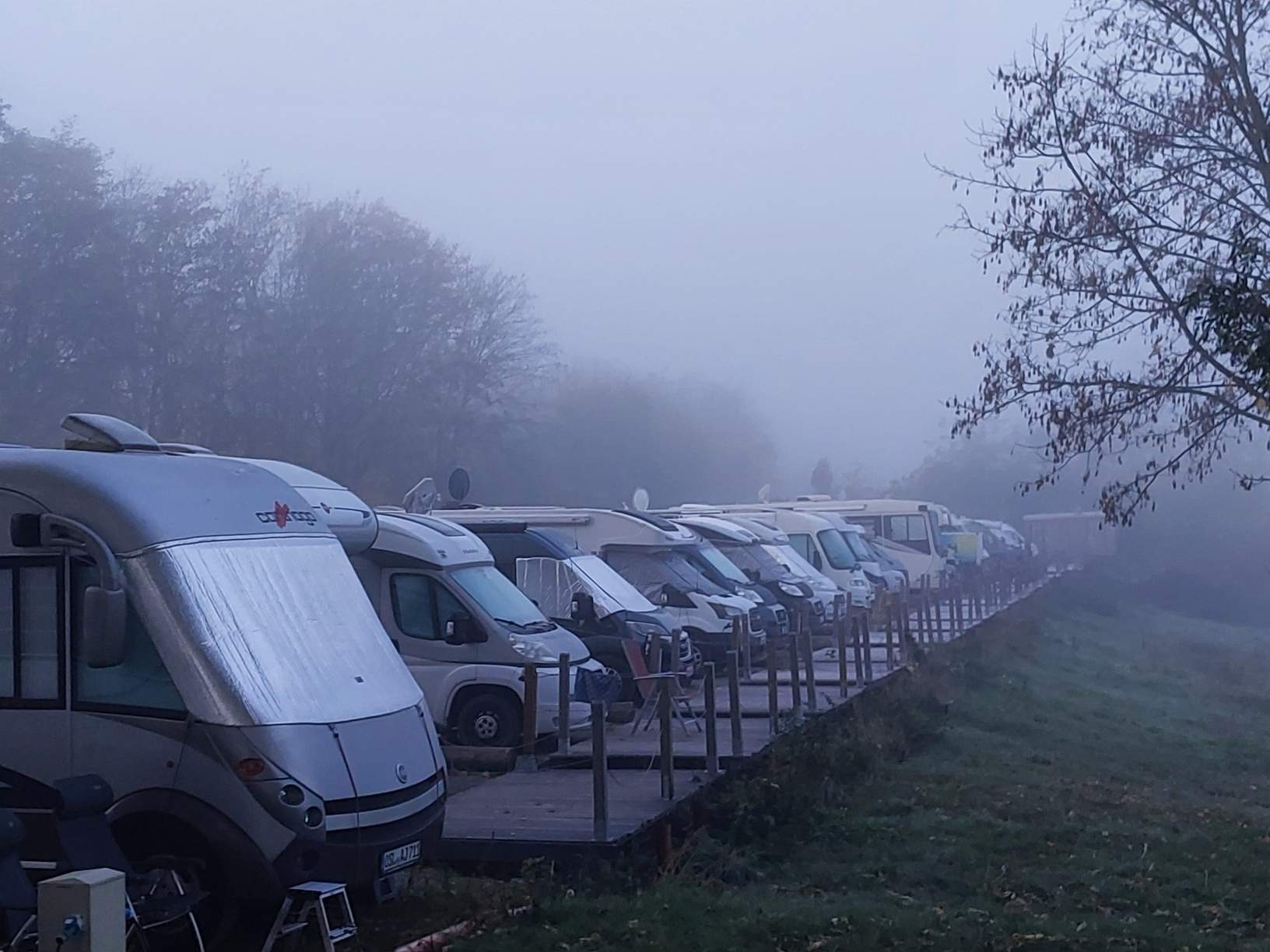 Wohnmobilstellplatz am Winterhafen Magdeburg — Karavan Sitesi in Magdeburg