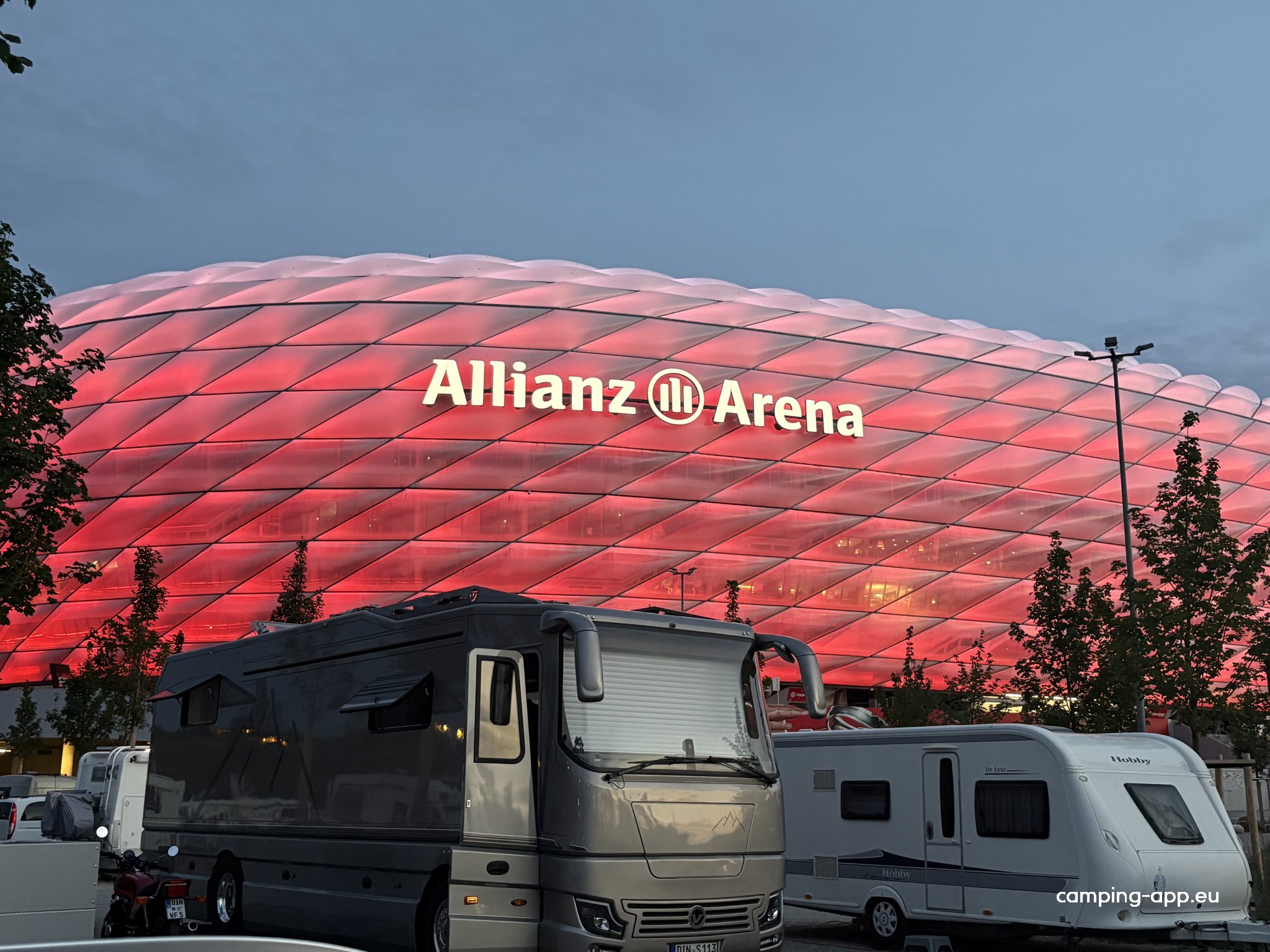 Stellplatz an der Allianz Arena München — Foto 3