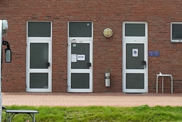 Wohnmobilhafen Tiemanns Hof — Bobilplass in Lembruch