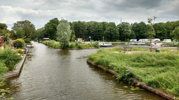 Jachthafen Beerta — Sp. parking dla kamperów in Beerta