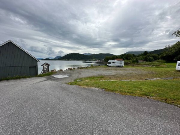 Leikong bobilplass — Photo 3