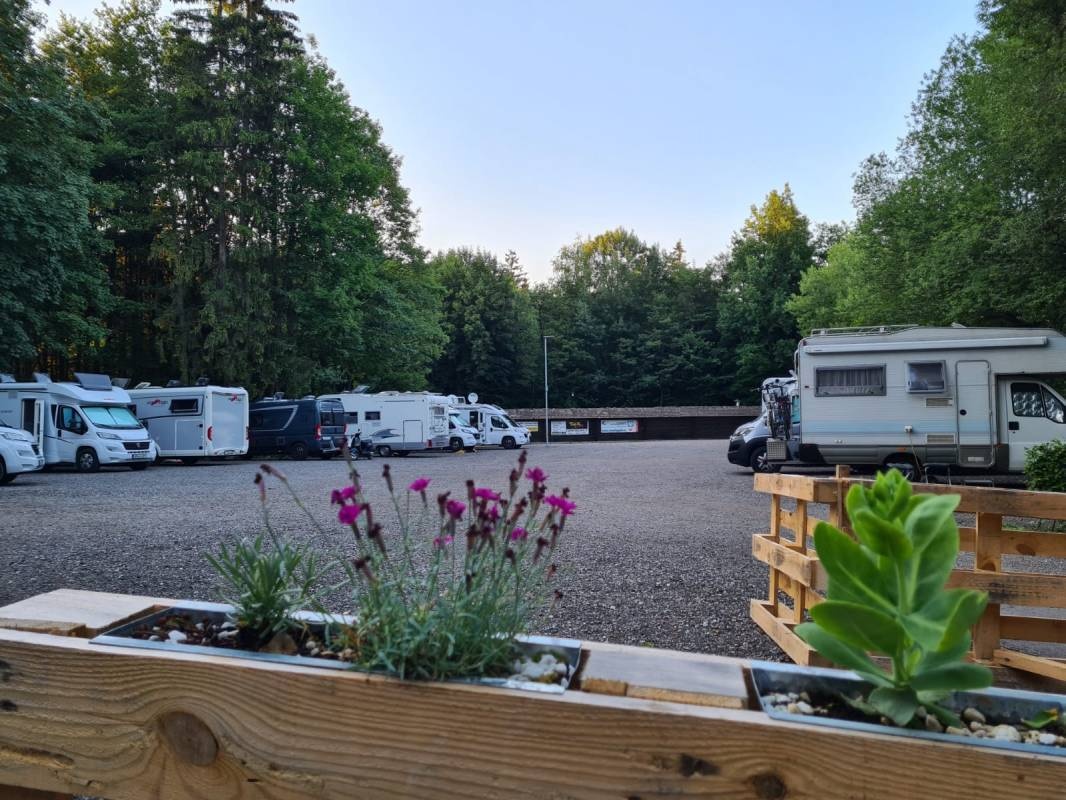 Rast-Stellplatz Velden — Camperplaats in Velden am Wörther See