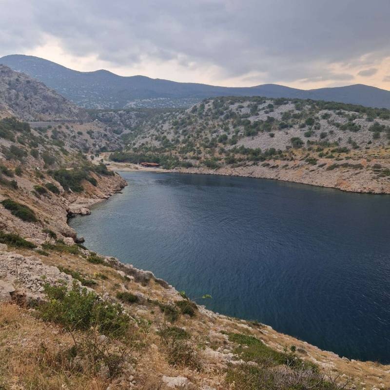 (geschlossen) Beach Bar — Sítio para autocaravanas in Klenovica