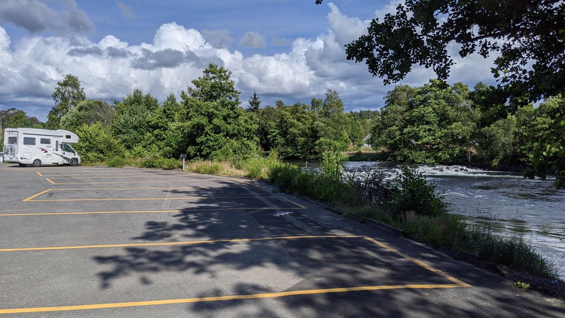 Hauge bobilparkering — Sítio para autocaravanas in Tothammer