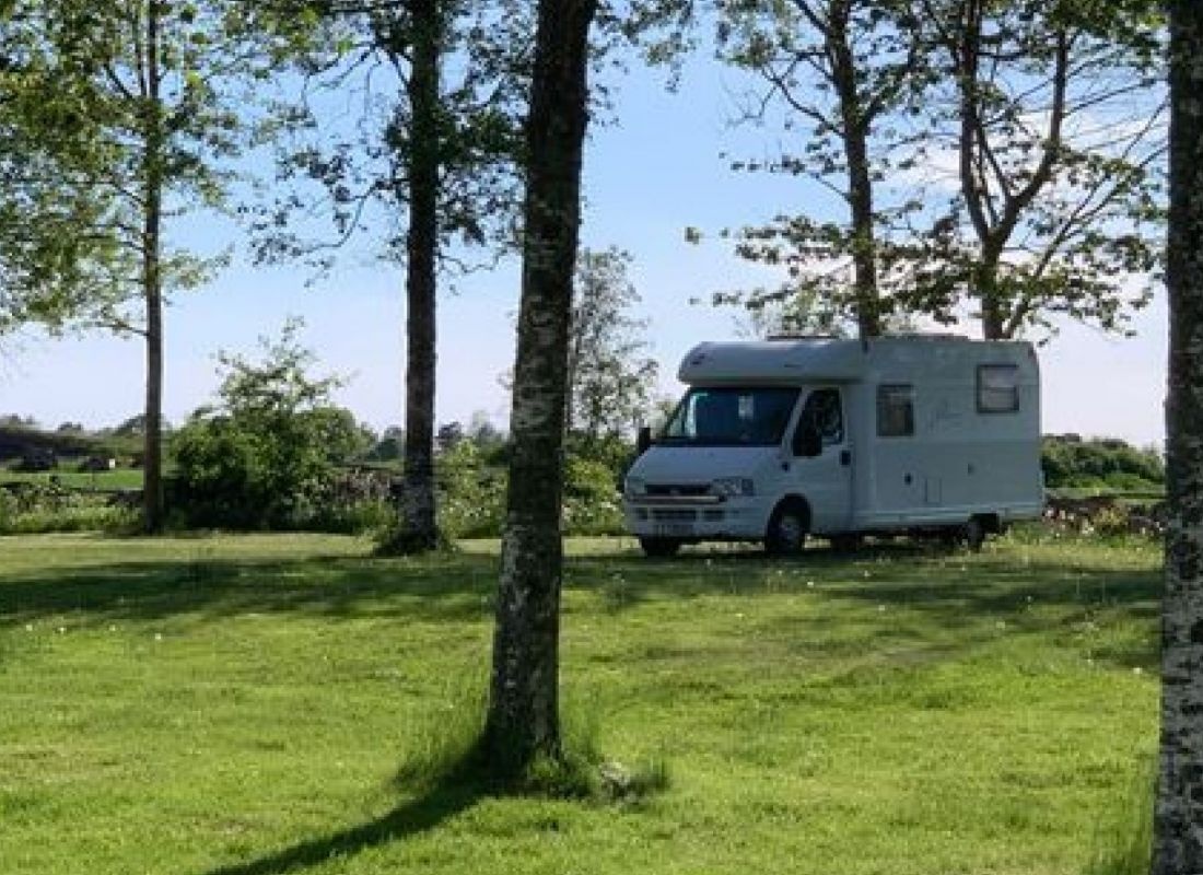 Stavern folkehøgskole — Camperplads in Stavern