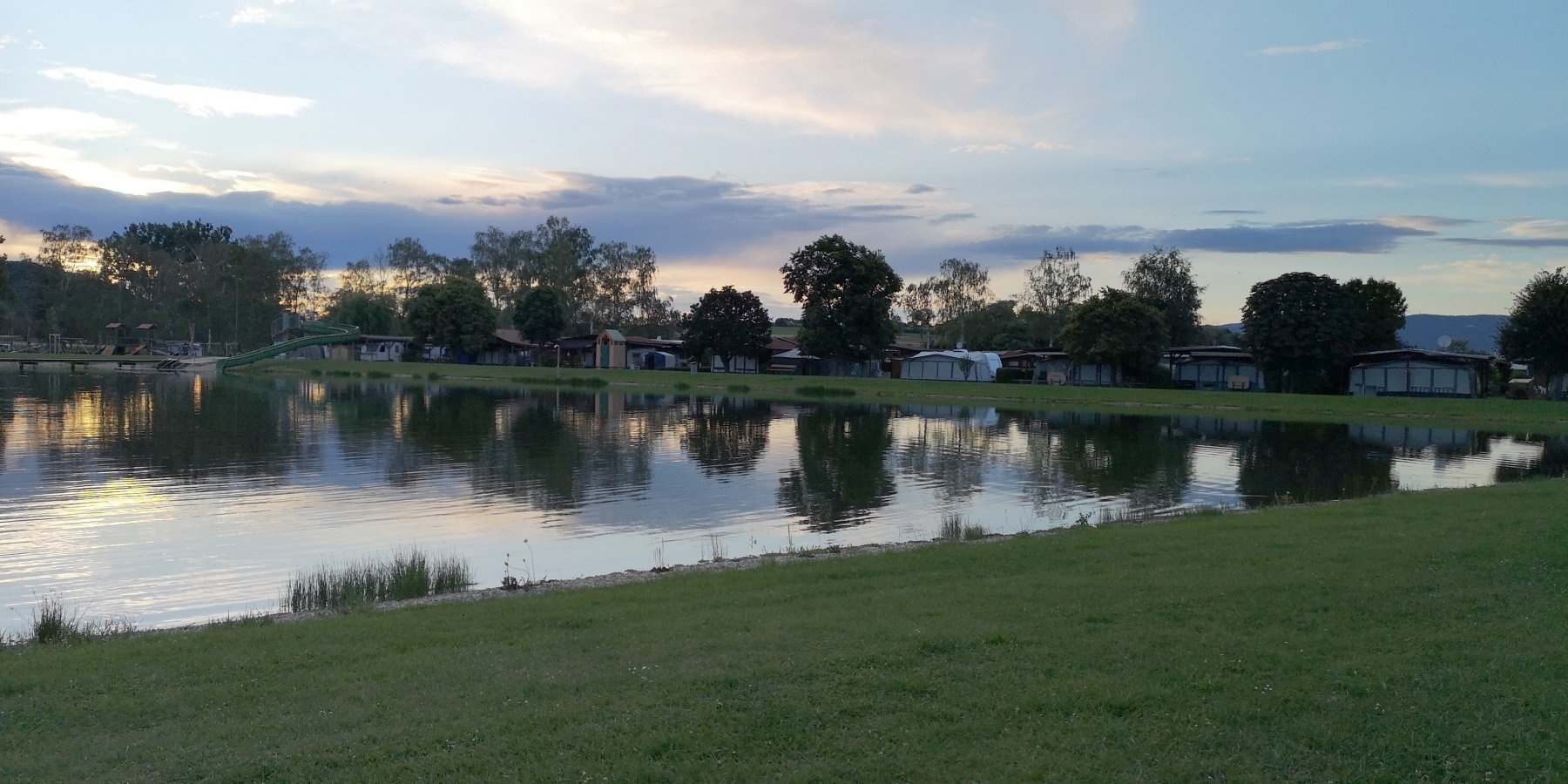 Badesee Burg — Stellplatz in Hannersdorf