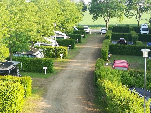 Freibad Wiesengrund — Campingplatz in Haselbachtal