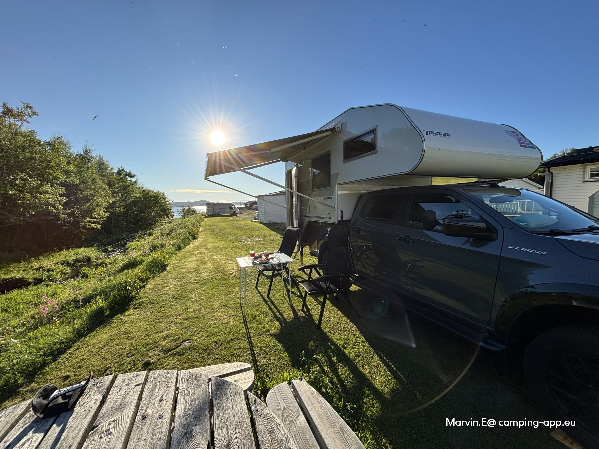 Utvorda Camping / Nord-Flatanger Sjøhus — Kemp in Nord-Statland