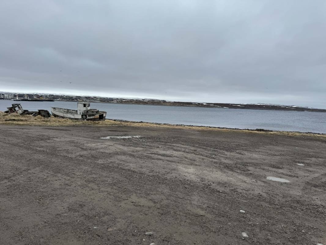 Hasselneset Vardø — Öffentlicher Parkplatz in Vardø