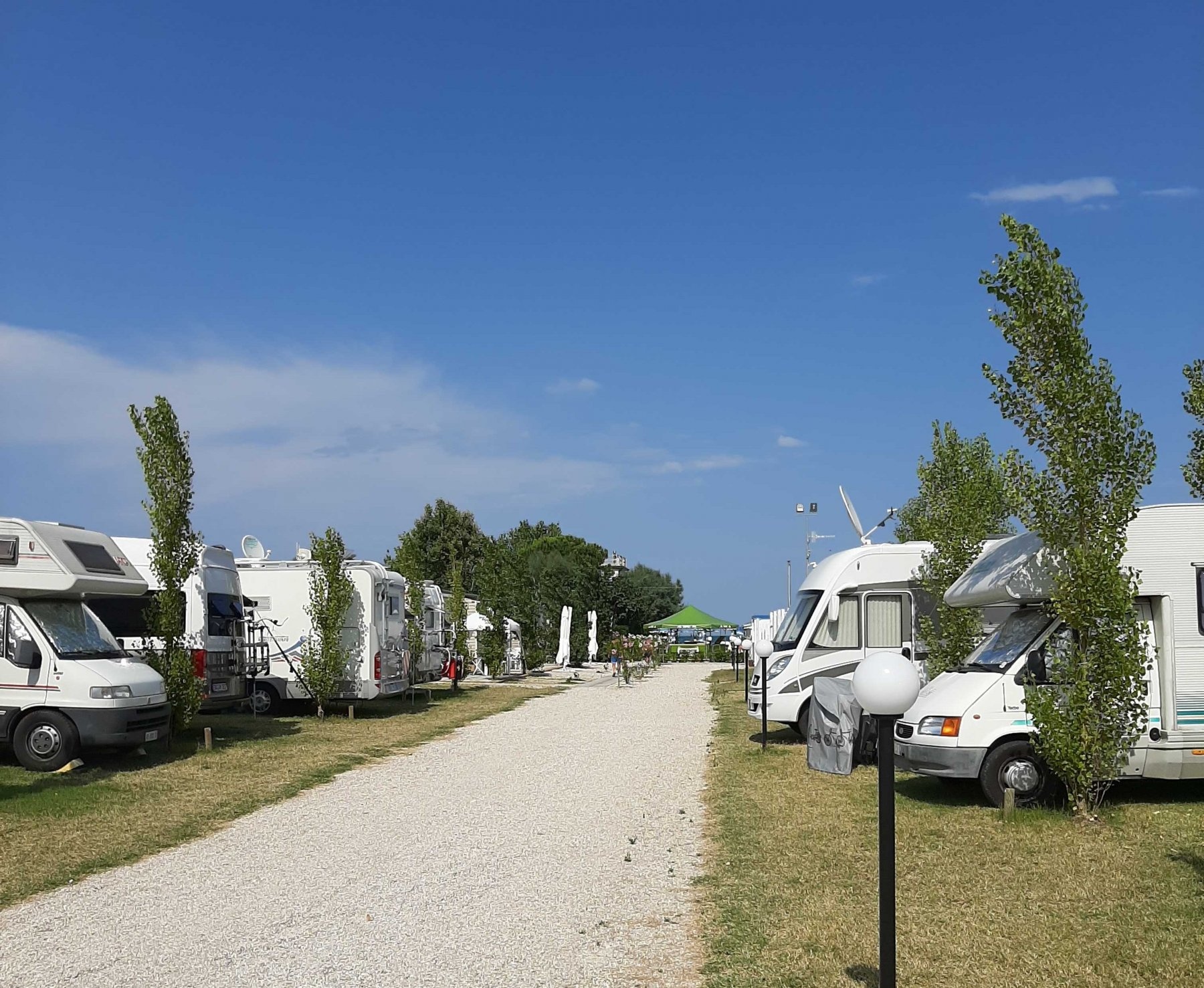 Noara Beach — Campingplatz in Cologna Spiaggia