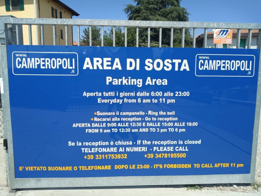 Bottega del Campeggiatore — Sítio para autocaravanas in Bologna