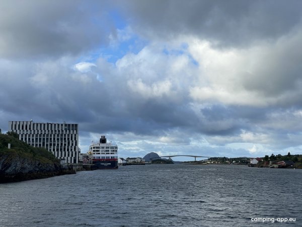 Brønnøysund Bobilcamp — Foto 3