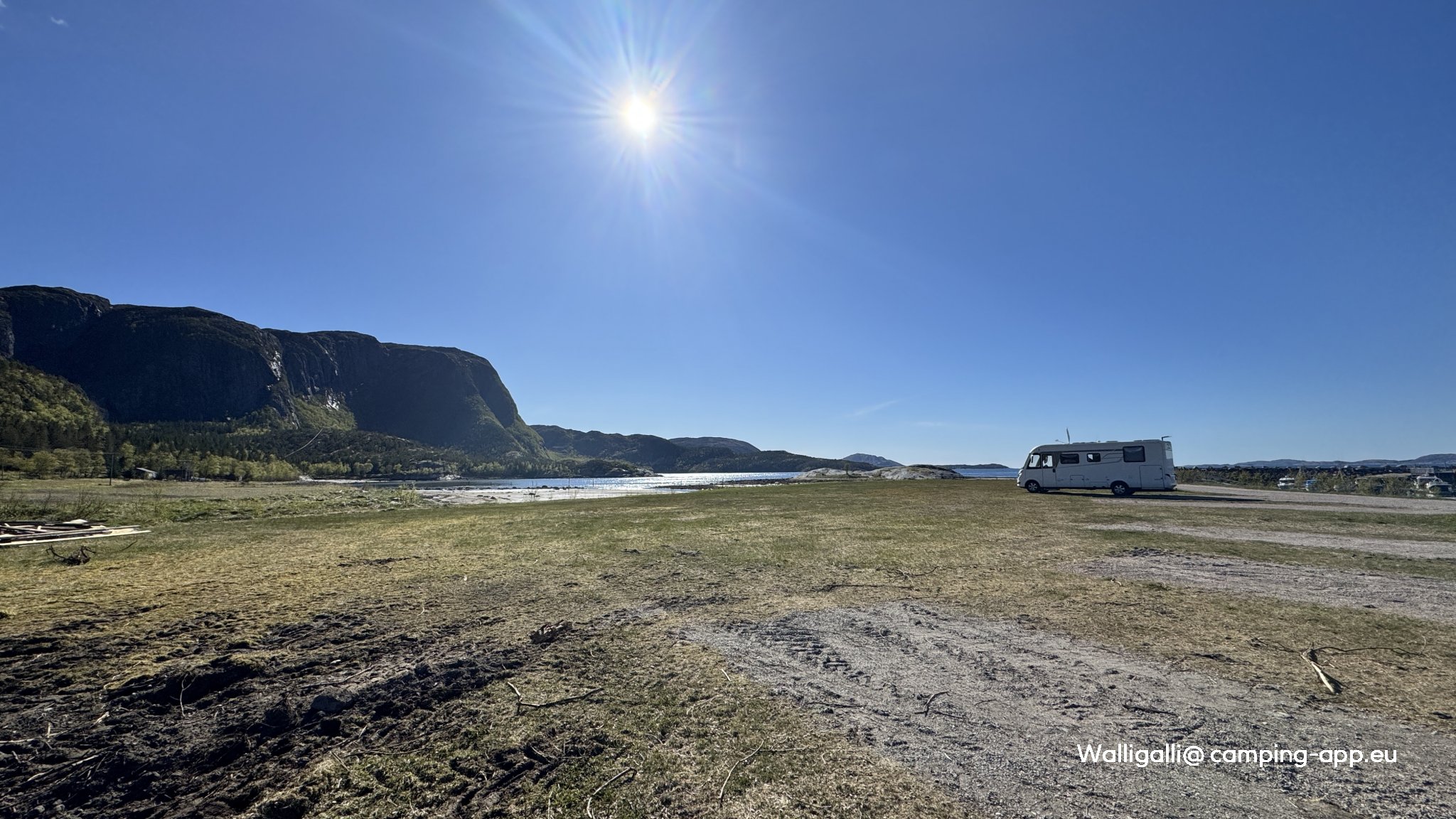 Salsnes båthavn — Sítio para autocaravanas in Salsnes