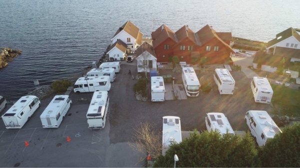 SjøbergFerie, Hotel og Bobilcamp — Foto 3