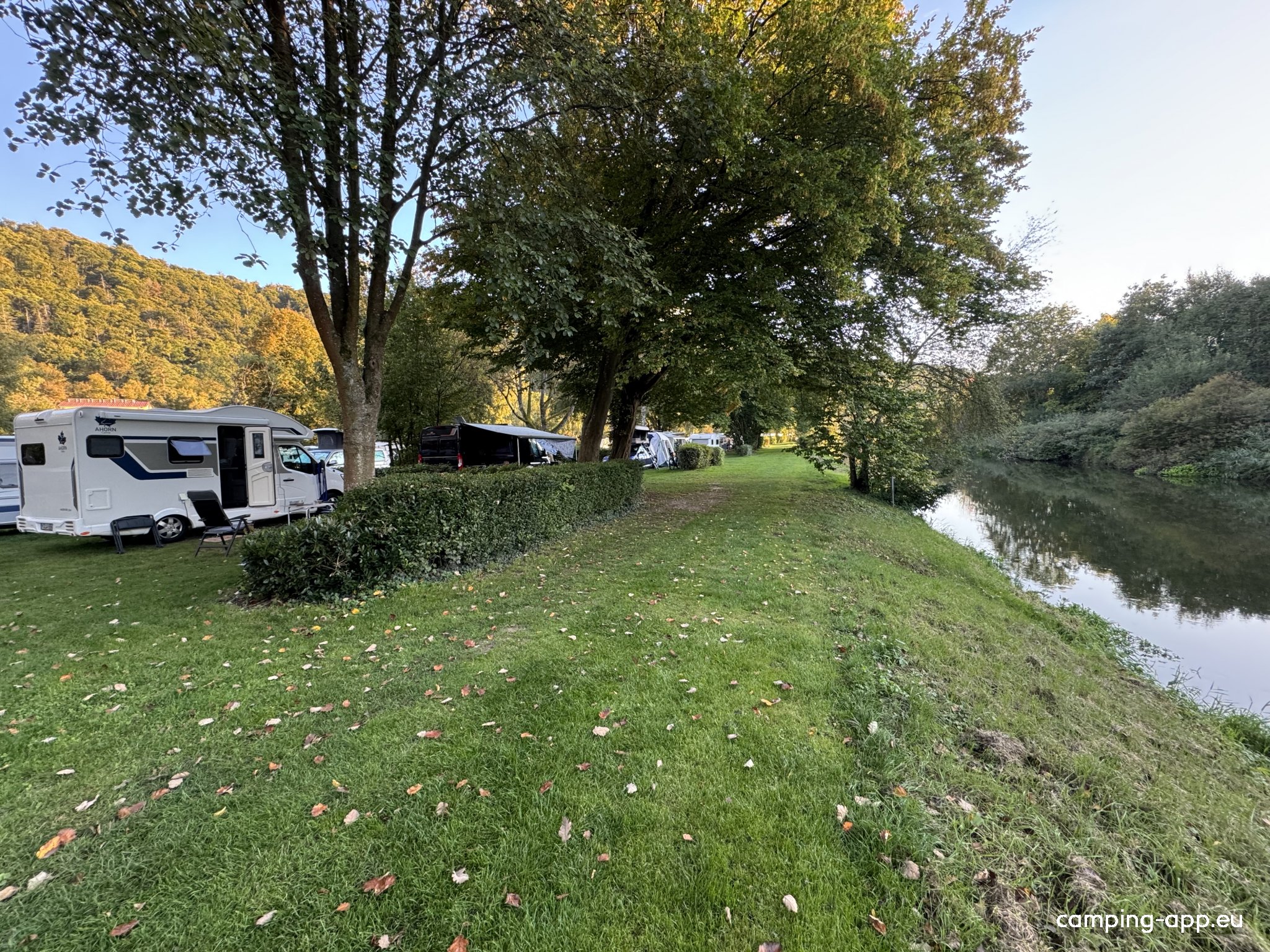 Azur Campingplatz — Campingplass in Kipfenberg