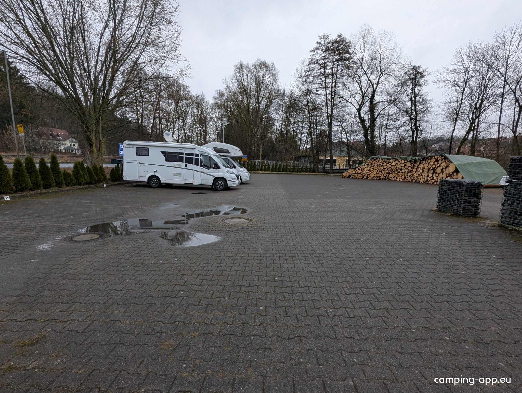 Stellplatz Schlossblick — Camperplaats in Schleusingen