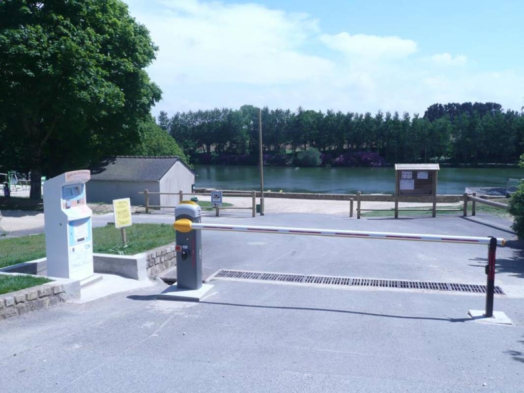 Stellplatz Plouvorn — Bobilplass in Plouvorn