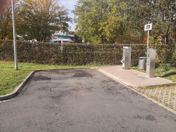 Stellplatz Am Hallenbad — Photo 2