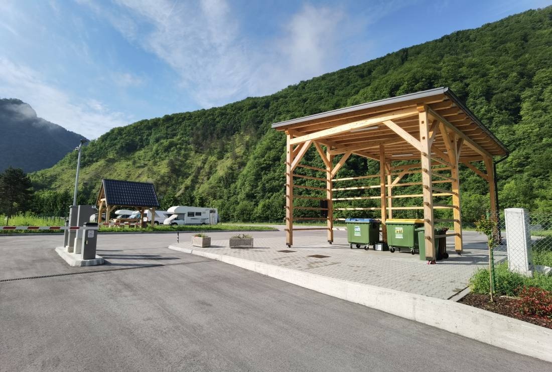 Camper Stop Tolmin — Stellplatz in Tolmin