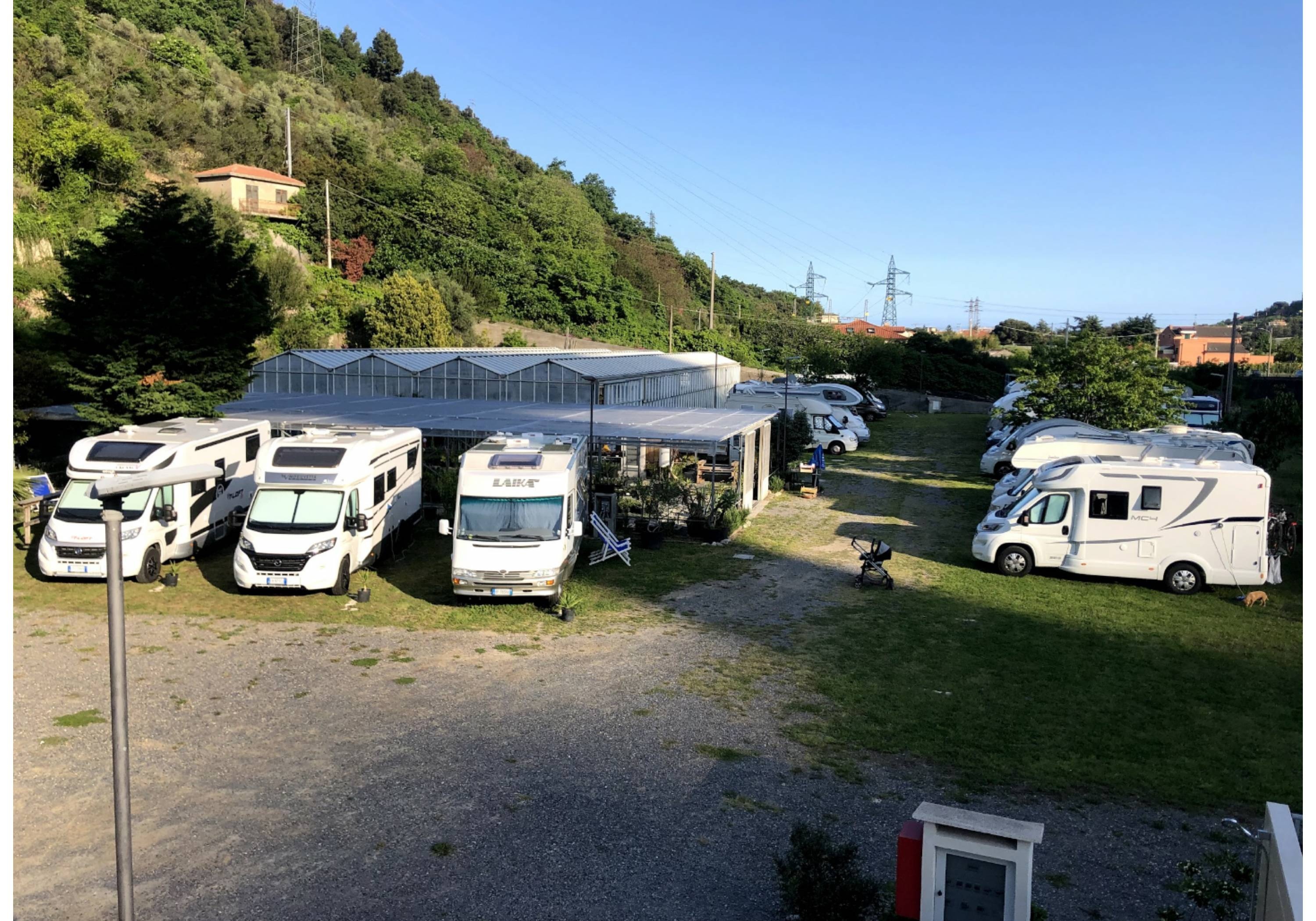 Area Camper Aloha — Campervan Site in Tovo San Giacomo