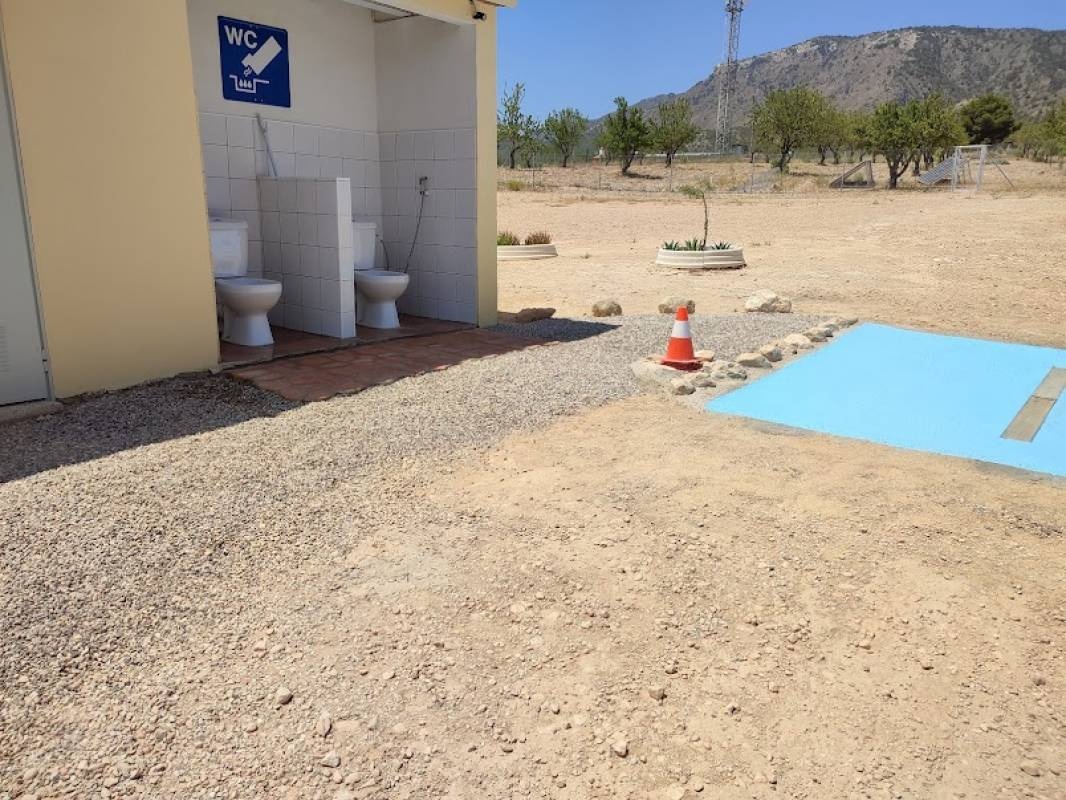 Camperpark Vista Montaña — Stellplatz in Salinas