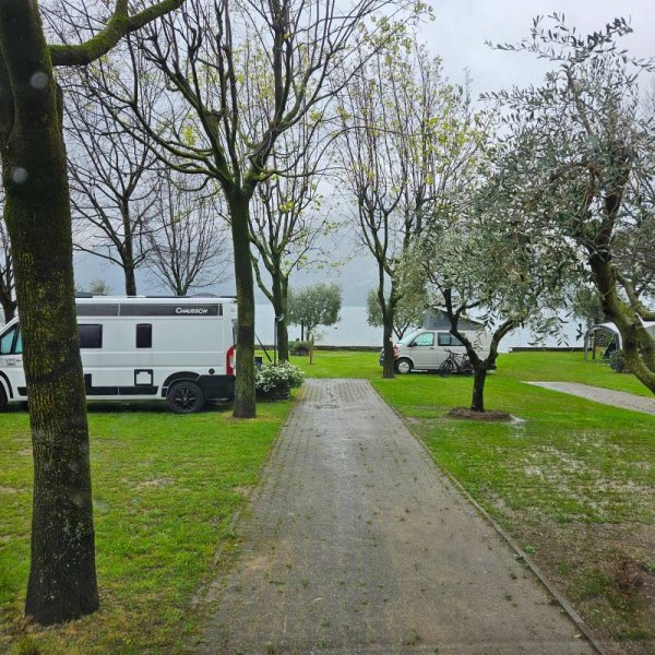 Camping Punta d'Oro Lago Iseo — Foto 4