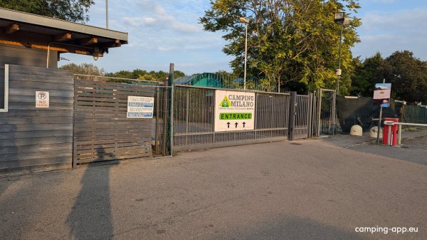 Camping Village Città di Milano **** — Photo 2