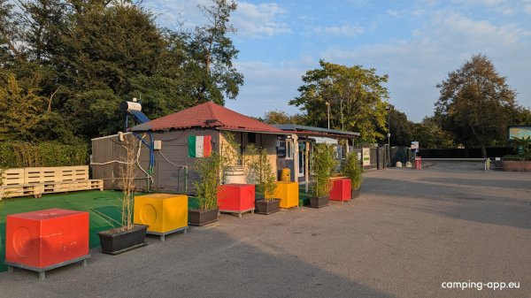 Camping Village Città di Milano **** — Photo 3