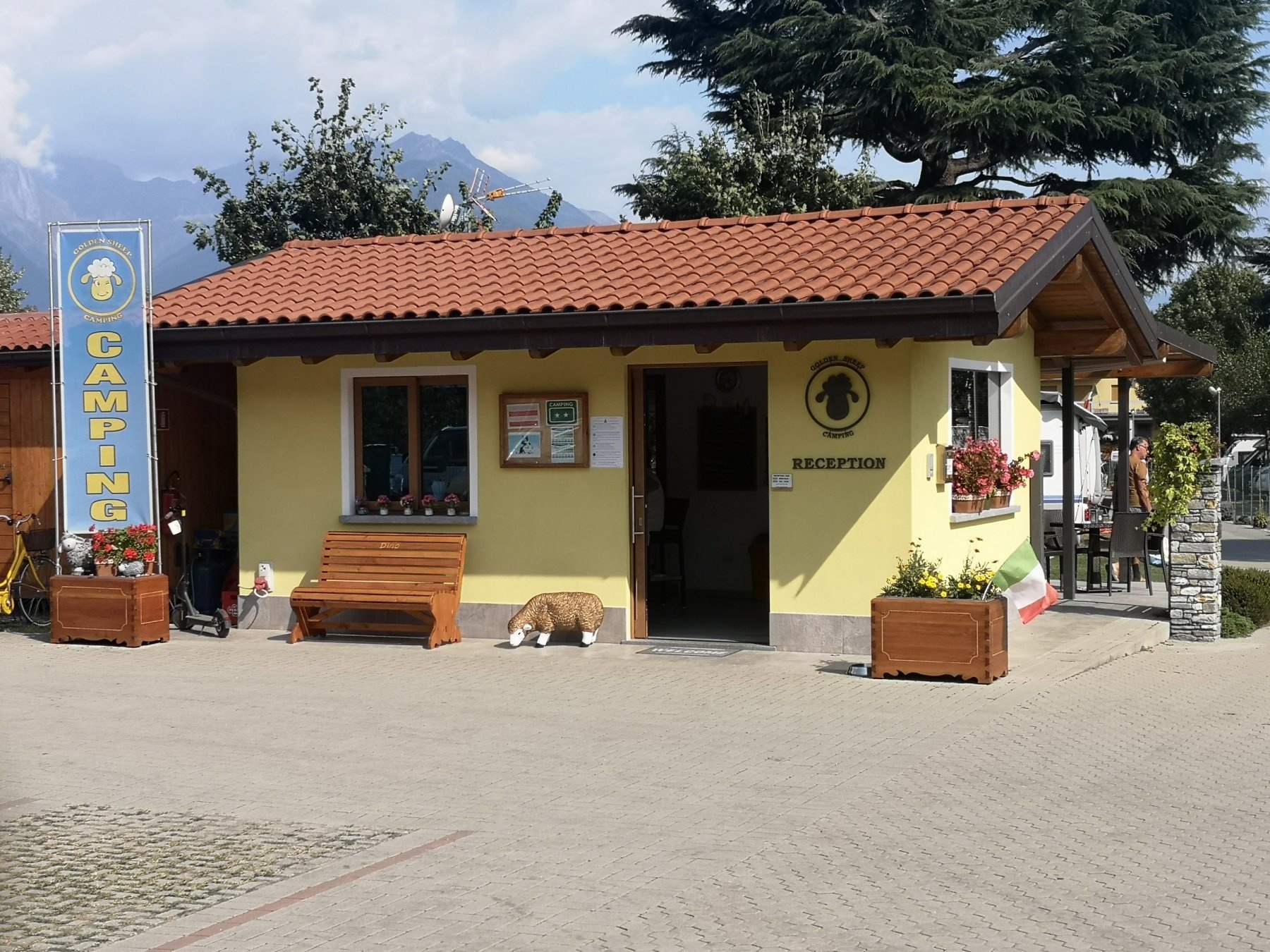 Camping Le Vele — 露营地 in Domaso