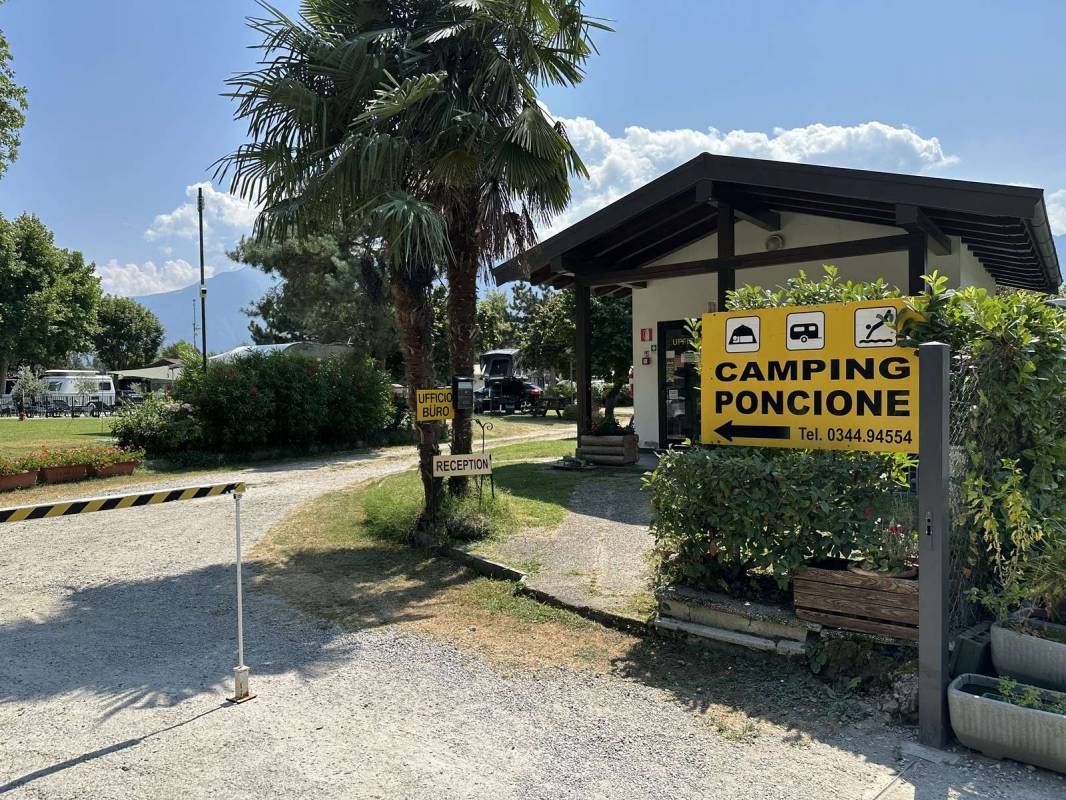 Camping Poncione — 露营地 in Sorico