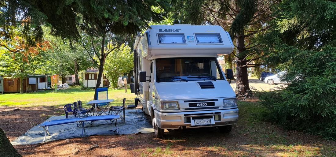 Camping La Famiglia — Місце для кемпінгу in Malnate