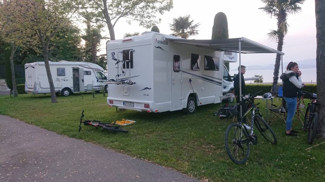 Camping Bruno — Sítio de acampamento in Moniga del Garda