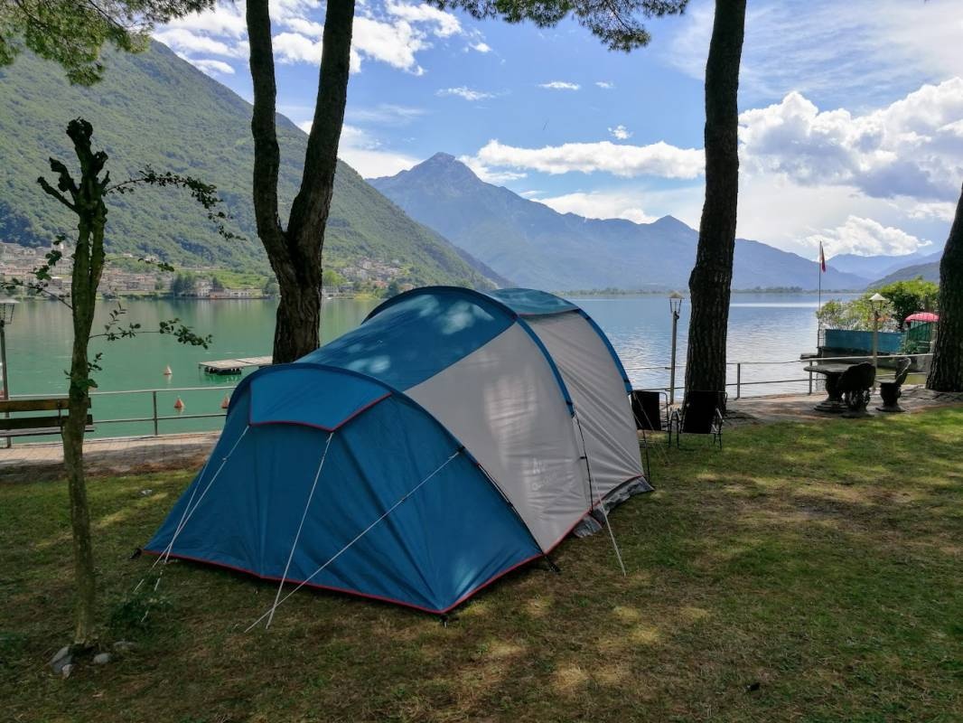 Camping El Ranchero — Sítio de acampamento in Campo Mezzola, Novate Mezzola 